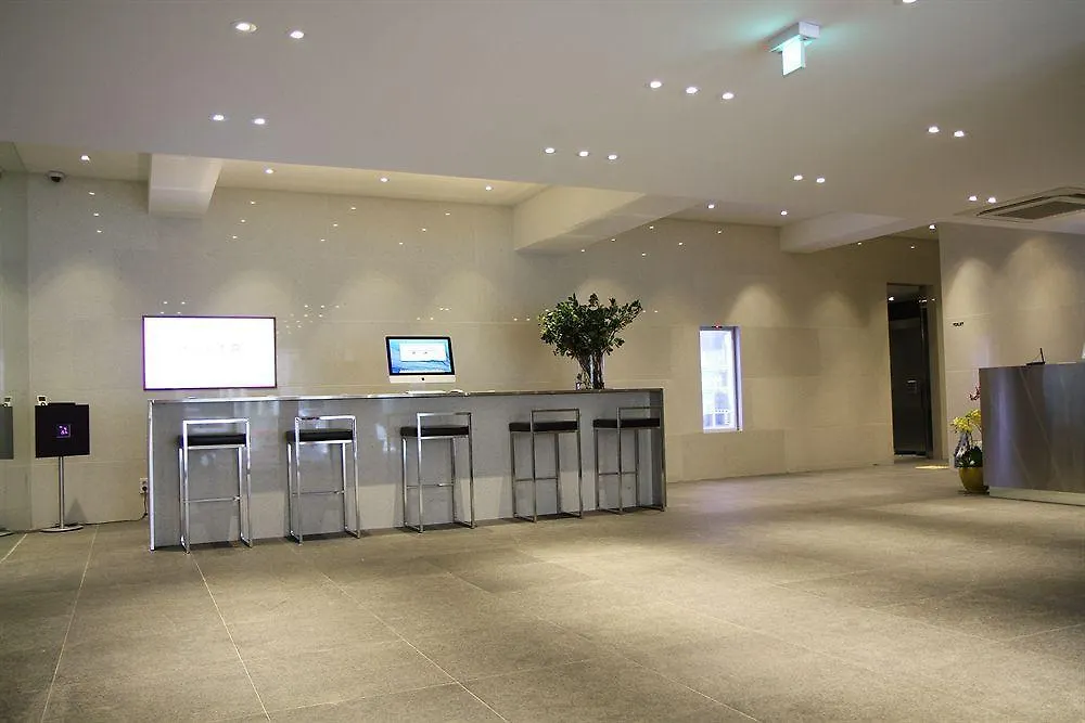 בוסאן Industrie Business Hotel 3*,